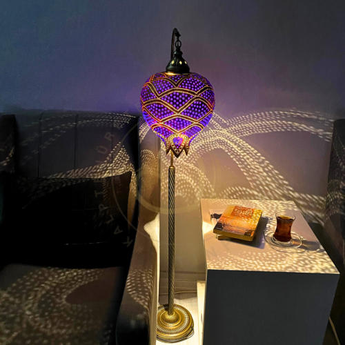 Ayaklı Su Kabağı Aydınlatma Çiçeği