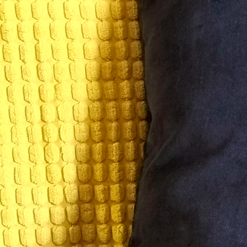 Corn Sarı Kadife Kırlent - 2