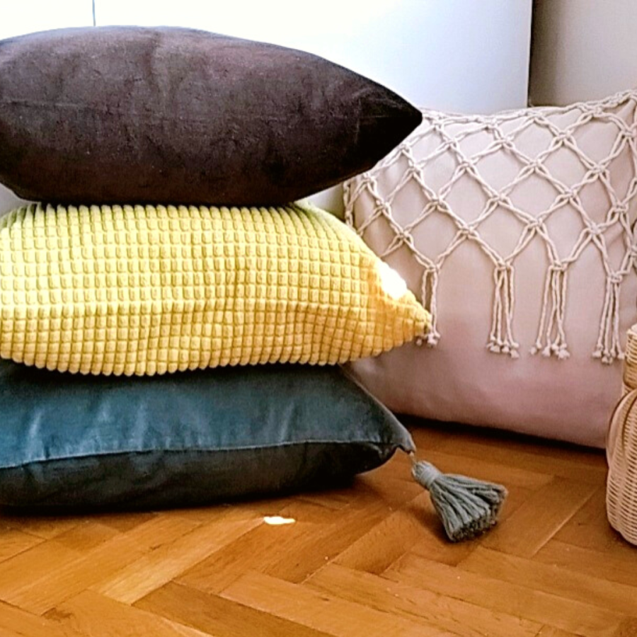 Corn Sarı Kadife Kırlent - 4