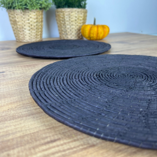 El Yapımı Siyah 2’li Hasır Supla Seti 30cm Çap – Amerikan Servis, Dayanıklı Örgü, Modern Rustik Masa Dekoru - 2