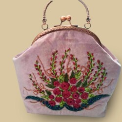 Kadife El Çantası - 1