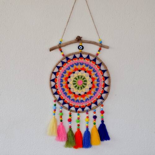 Mandala Duvar Süsü – Canlı Renkli Püsküllü Tığ İşi Dekor - Türesin Hobi