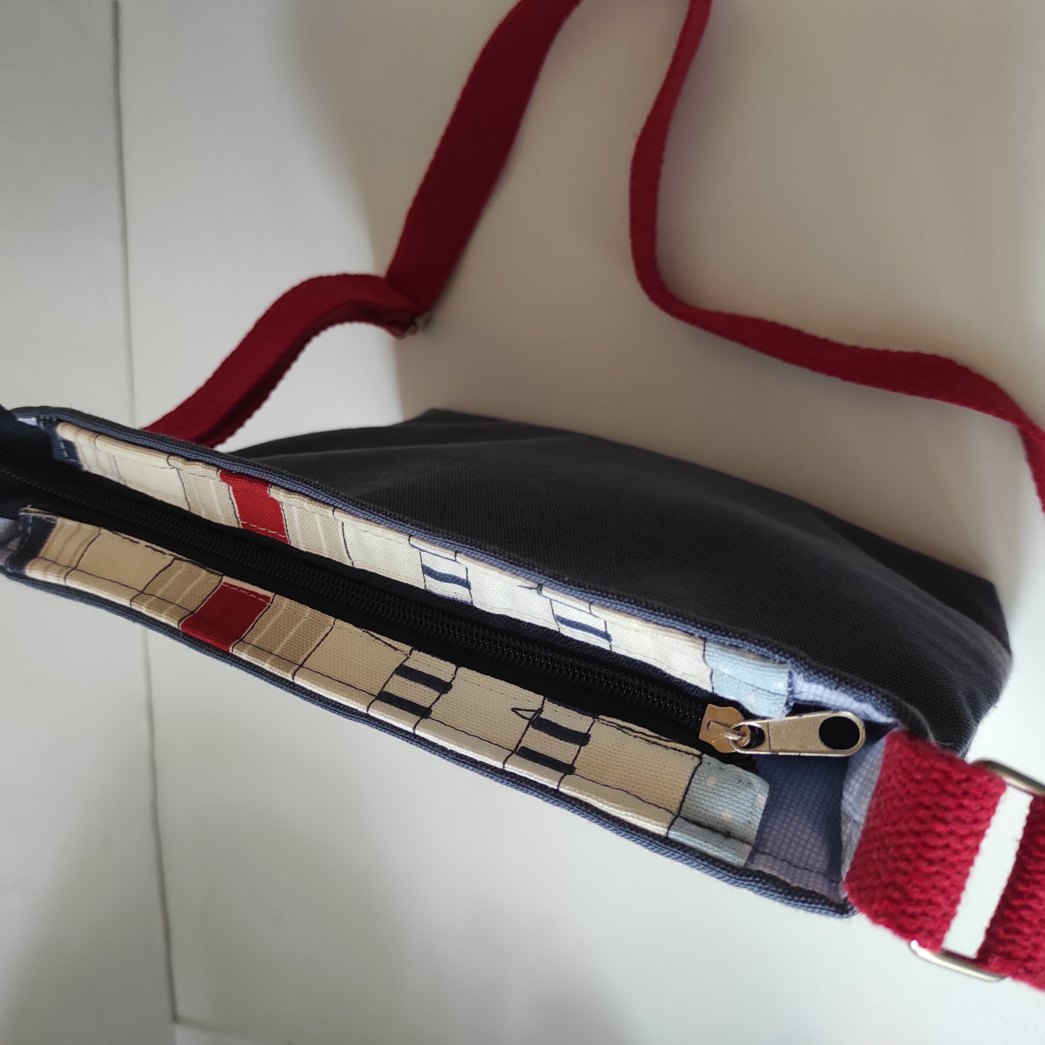 Çapraz Askılı Çanta - 4