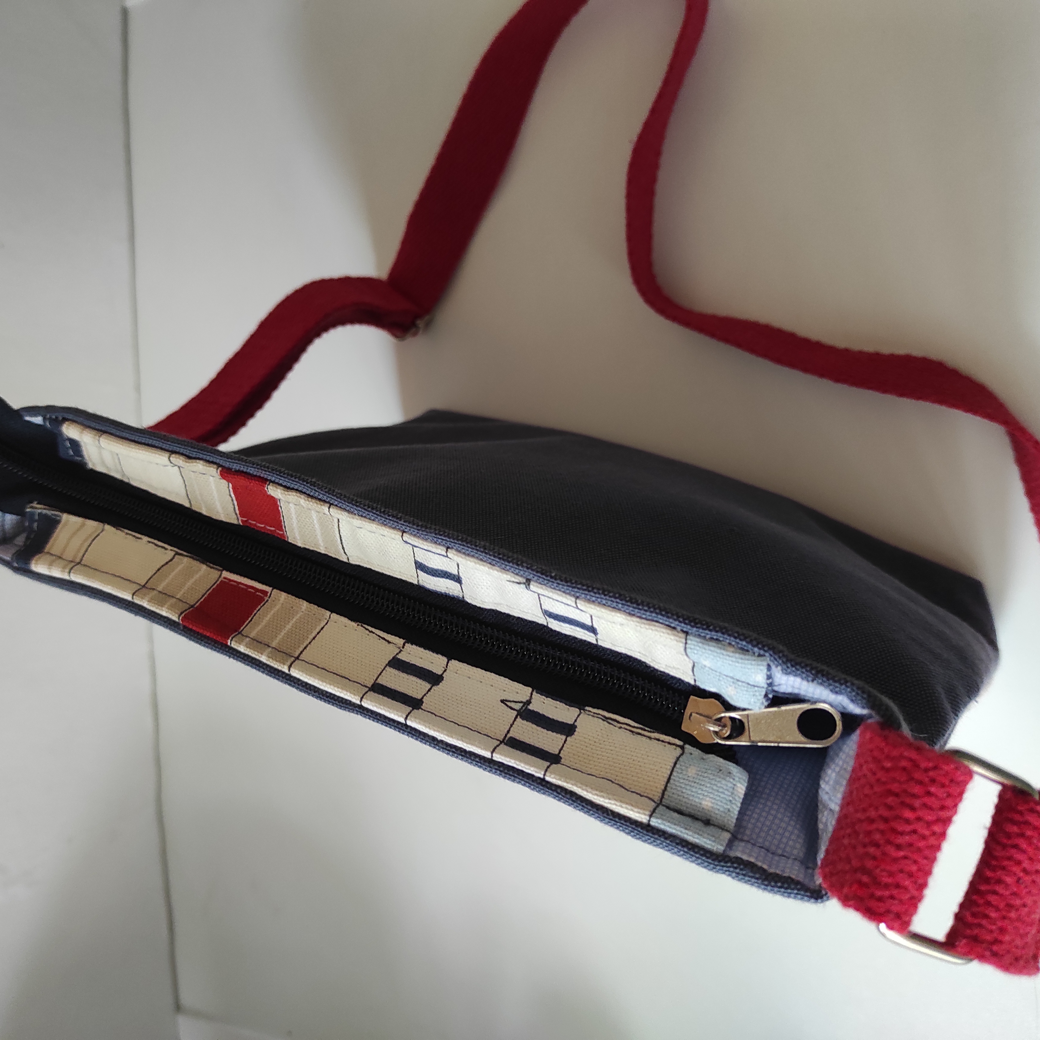 Çapraz Askılı Çanta  - 4