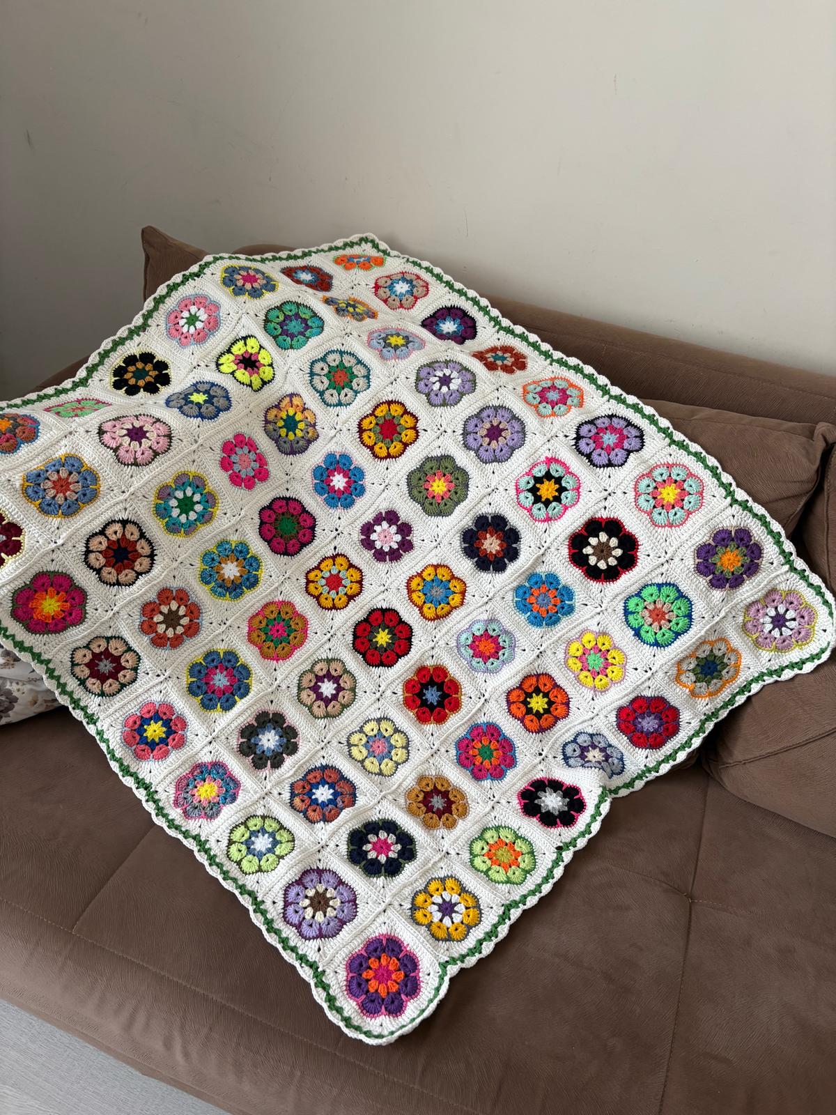 Motifli bebek battaniyesi / koltuk şalı