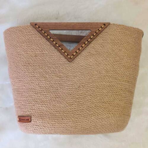 Üçgen Saplı El Çantası