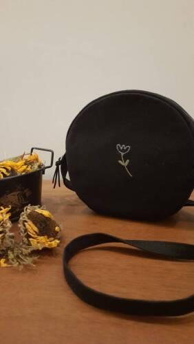 Yuvarlak Çapraz Çanta